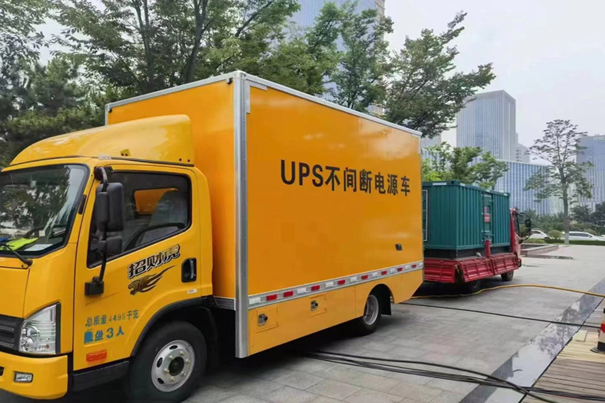 格尔木发电机租赁施工现场